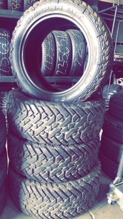 35x12.50R22LT GRIPPER M/T