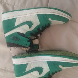 Air Jordan 1 Zoom Comfort Stadium Green

