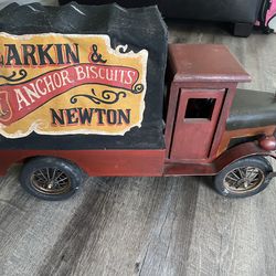 Collectable 1920’s Larkin and Newton Anchor biscuit truck