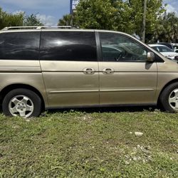 2000 Honda Odyssey