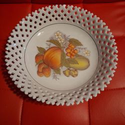 Vintage Furnishing Porcelainwares Lattice Worl Fruit Bowl