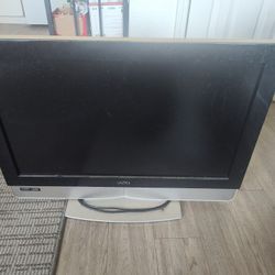 32" Vizio HD TV