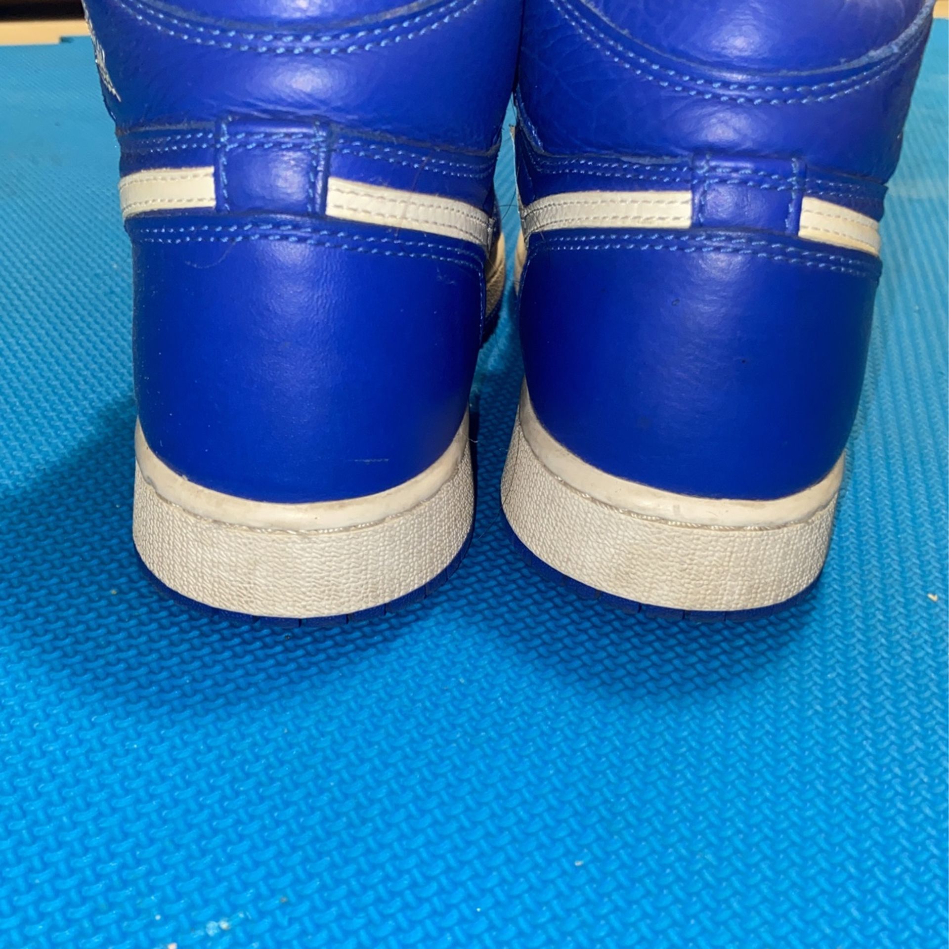 air jordan 1 high size 4