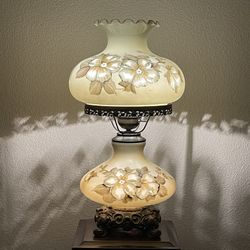  Vintage 3 Way Table Lamp 