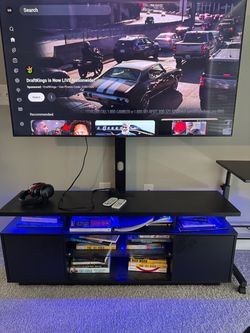 55" Samsung Smart TV + TV Stand Combo – Works Great, Original Box – $175