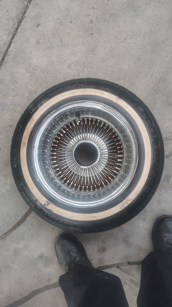 13x7 Spoke Rim And Tire