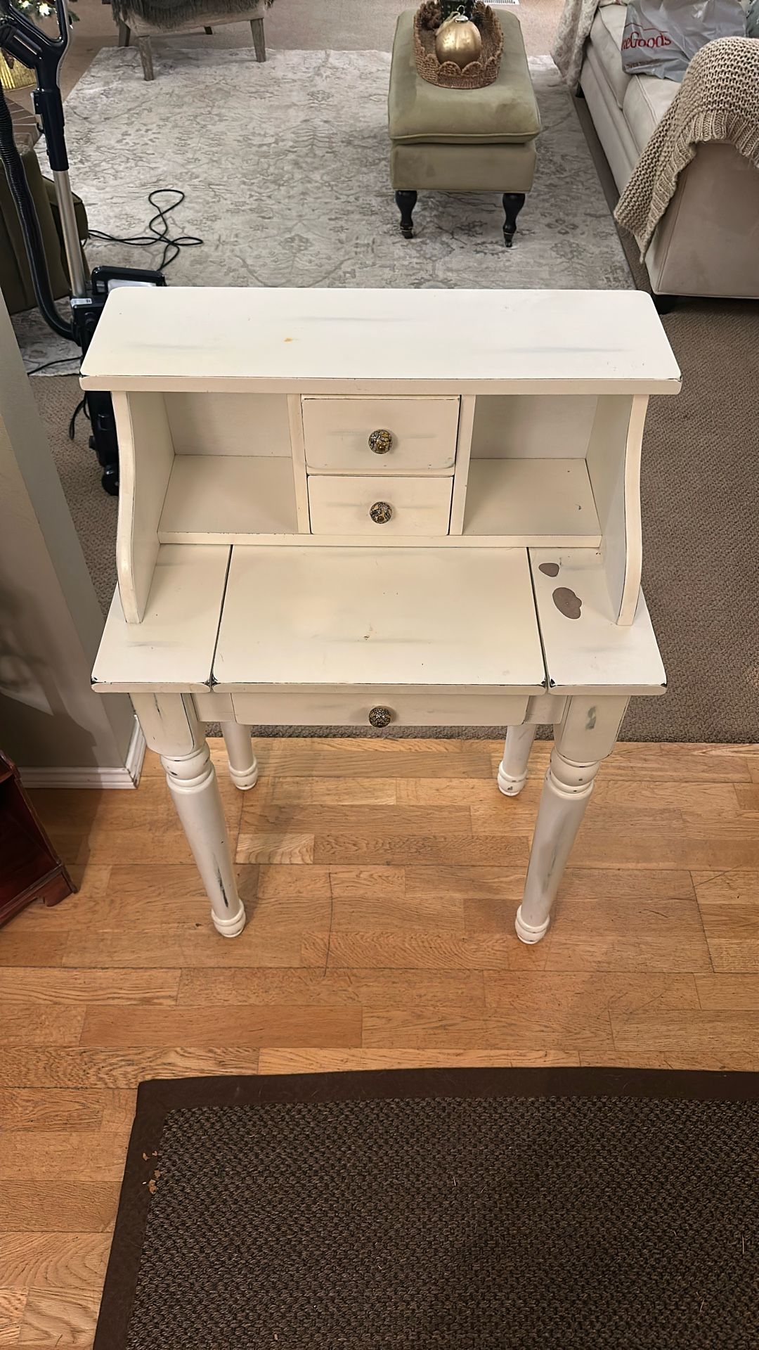 Small Entry Table