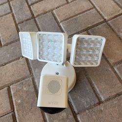 Wyze Cam Floodlight Pro Security Camera Flood Light
