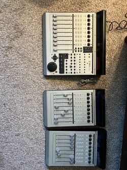 Mackie MCU Pro Control Surface + 2 Expanders