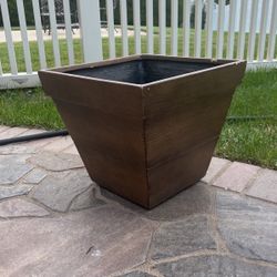 Large Plant Pot 