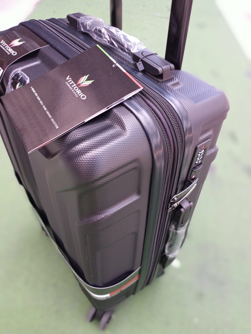 Travel Suitcase Carry On