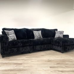 BLACK OVERSIZE SECTIONAL (1 SET AVAILABLE) 