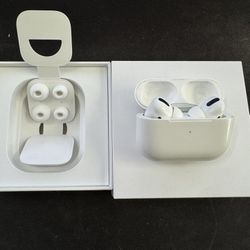 Apple AirPods Pro 1st Generation with MagSafe Wireless Charging Case - Nice Used
