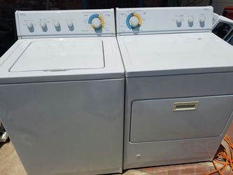 Washer and dryer good condition