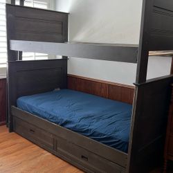 XL Twin Bunk Beds With Under Bed Stoage