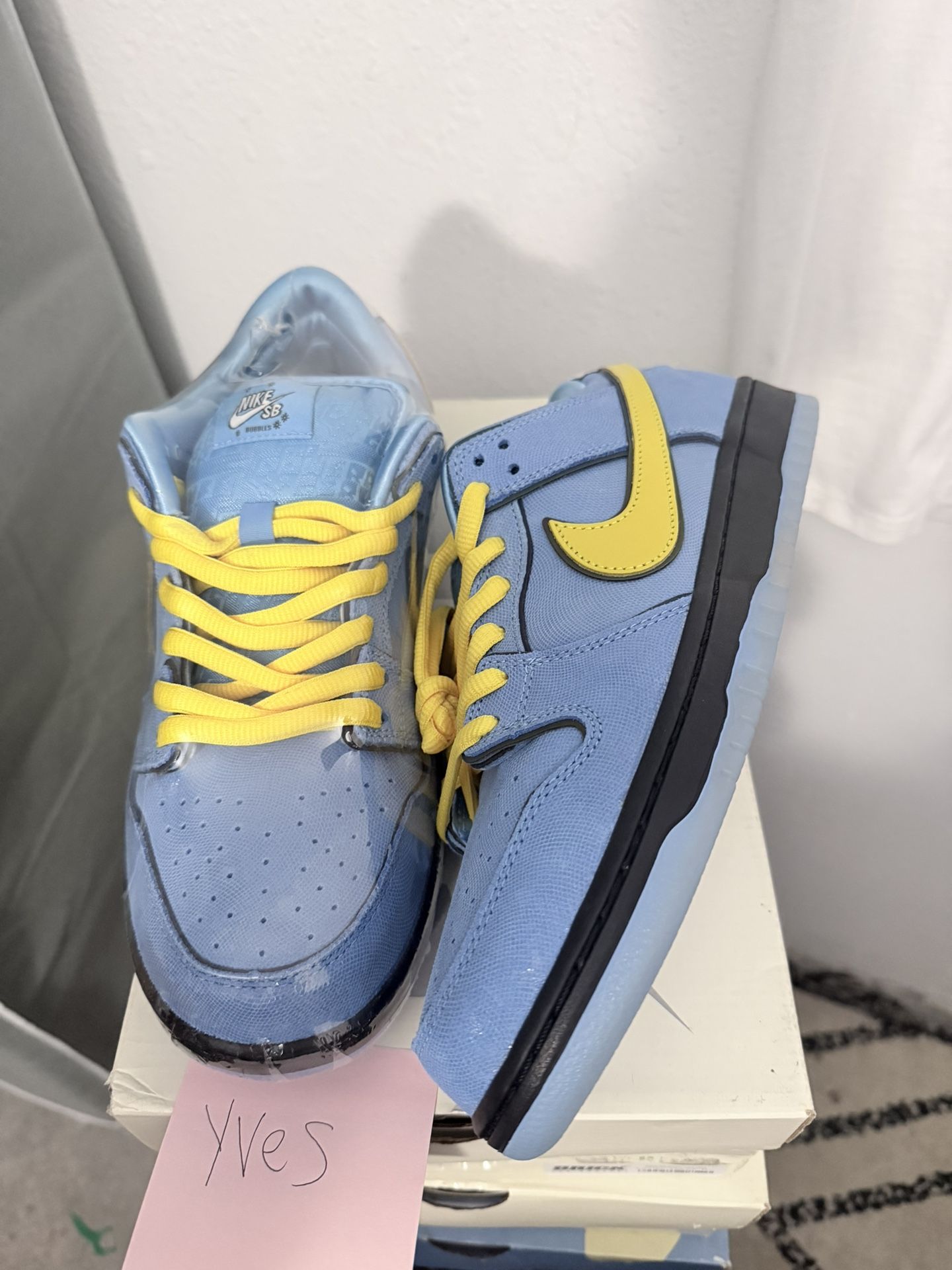 nike sb dunk low power puff girls bubbles