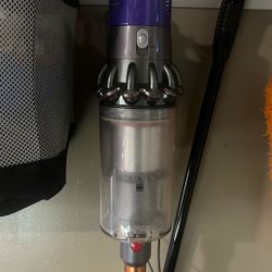 Dyson Vacuum 