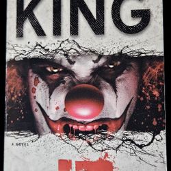 STEPHEN KING IT PAPERBACK BOOK