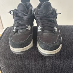 Size 6.5 Youth Jordan's $20