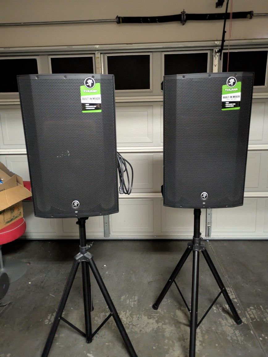 Mackie Thump W 15inch Loud Speaker (Pair)
