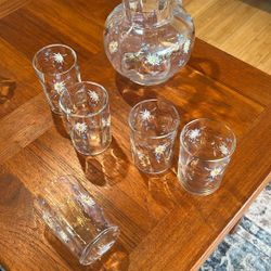 Vintage Victorian Ruffled Pitcher And 5 Glasses