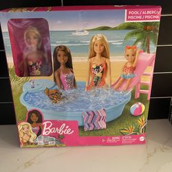 Barbie With Pool And Accessories New In Box 