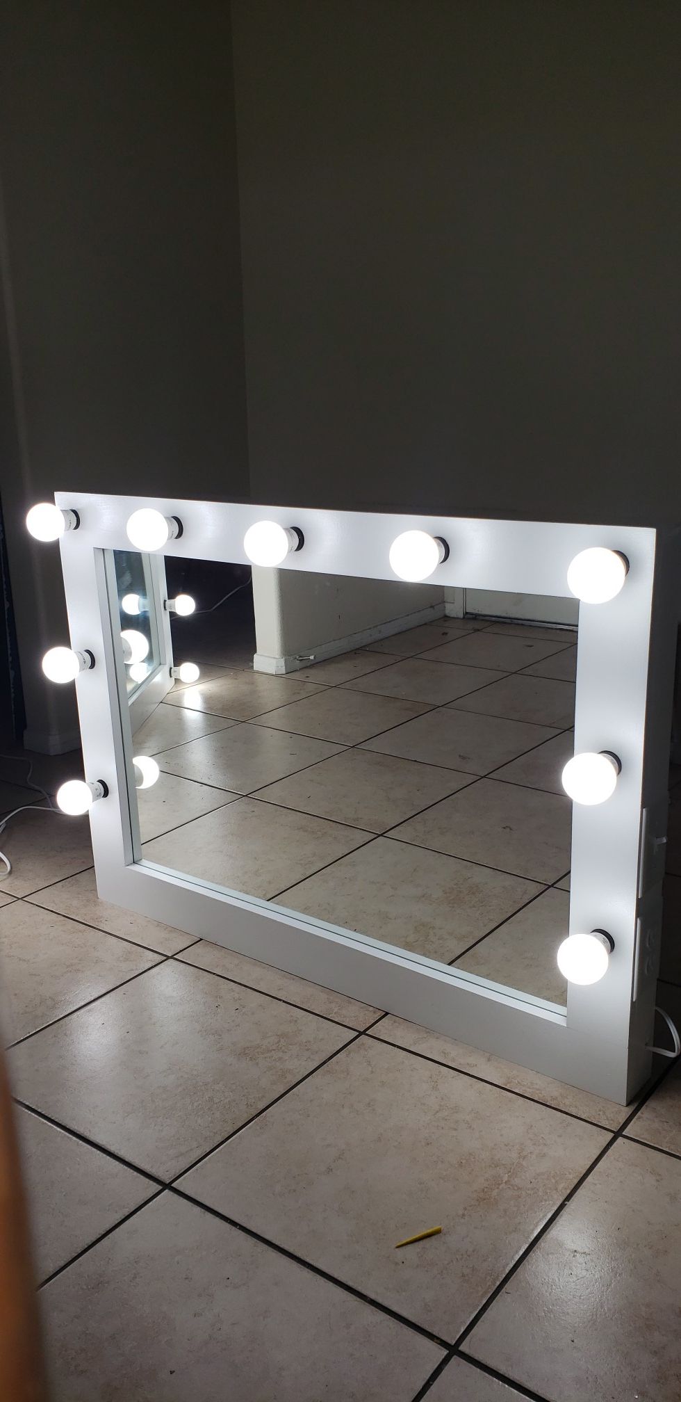 Large vanity makeup mirror 30x42