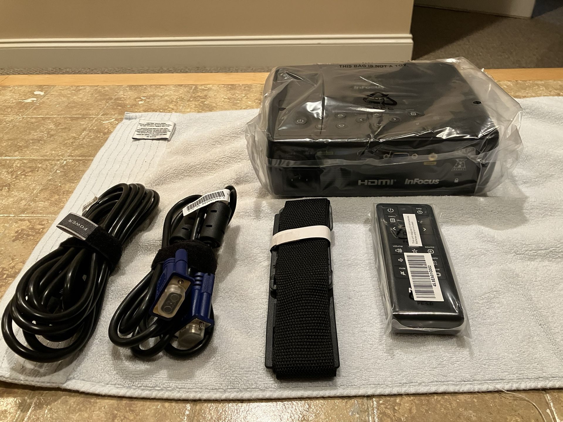 In focus HDMI Projector