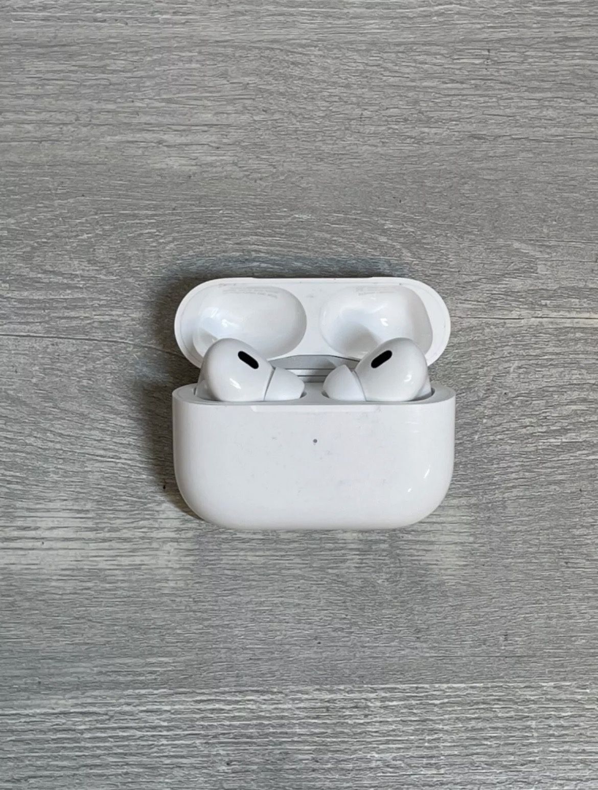 Apple AirPods Pro 2nd Generation with MagSafe Charging Case NEW