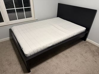 IKEA Queen Malm Bed Frame w/ Mattress 