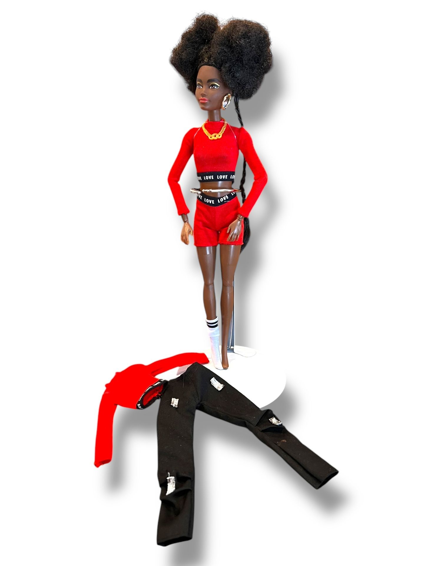 BARBIE EXTRA #1 AFRO PUFFS AA DAISY ARTICULATED DOLL w/ Additional Pants & Top