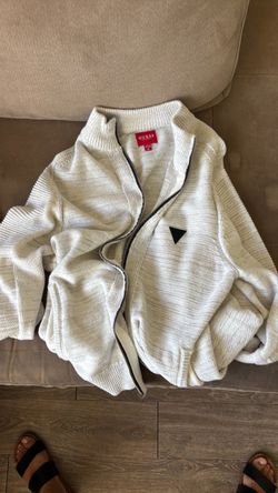 Guess sweater