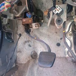 Infinity clutch pedal