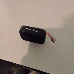Bluetooth Speaker 