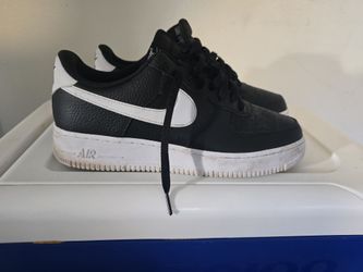 NIKE AIR FORCE 1 CLASSIC SIZE 11