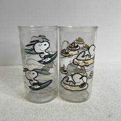 Vintage Peanuts Snoopy Glasses