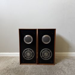 Akai ST-100 2 Way Home Bookshelf Vintage Speakers