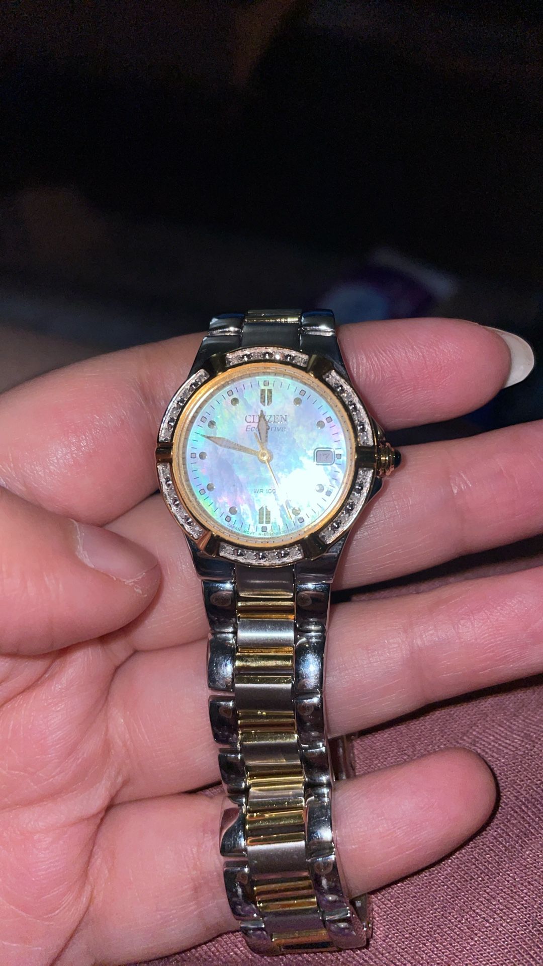 Citizen Eco Drive Watch Women 26mm Silver Gold Tone Date E011 S044235 MOP