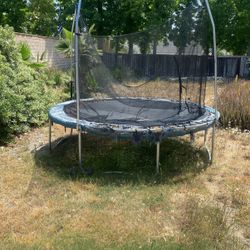 Trampoline 