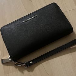 Women’s Michael Kors Purse