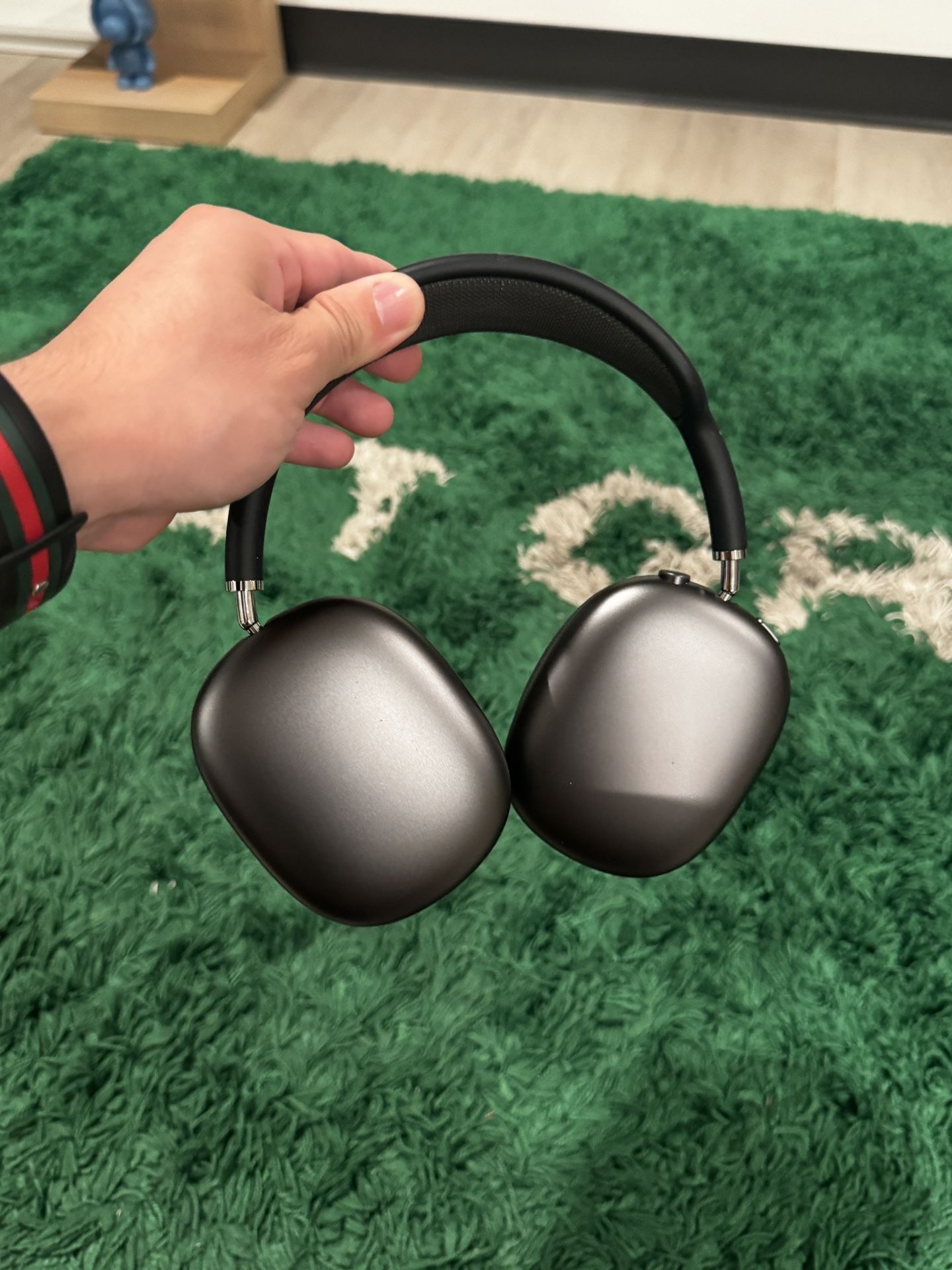 AirPods Max Gen 1 Used