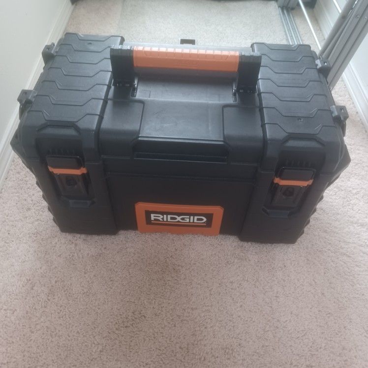 RIDGID Tool Box