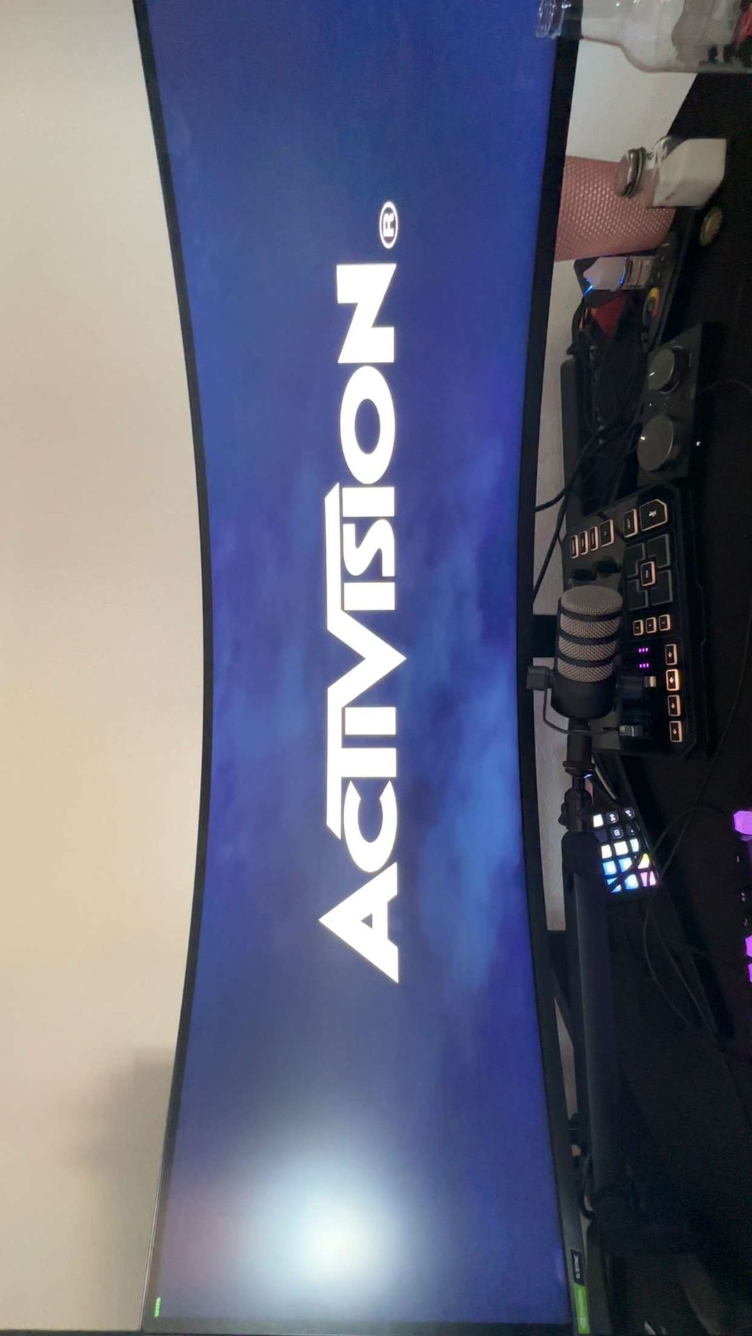 Samsung Odyssey G9