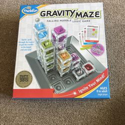 Gravity Maze