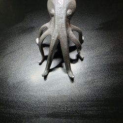 Cast Iron Octopus Phone Holder Silver