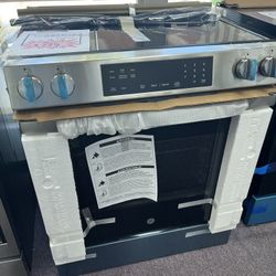 Stove, Oven Range Slide In 30’wide Brand New