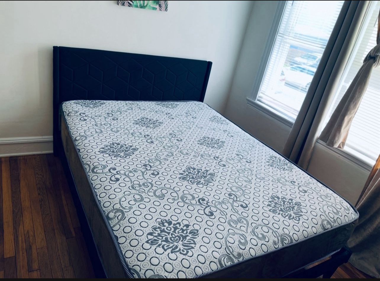 Queen Size Set Bed Frame & Mattress 10” Thick Brand New Delivery Available