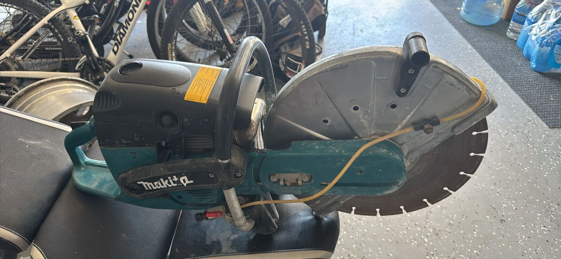 Makita 16” Concrete Saw