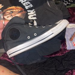 Black converse