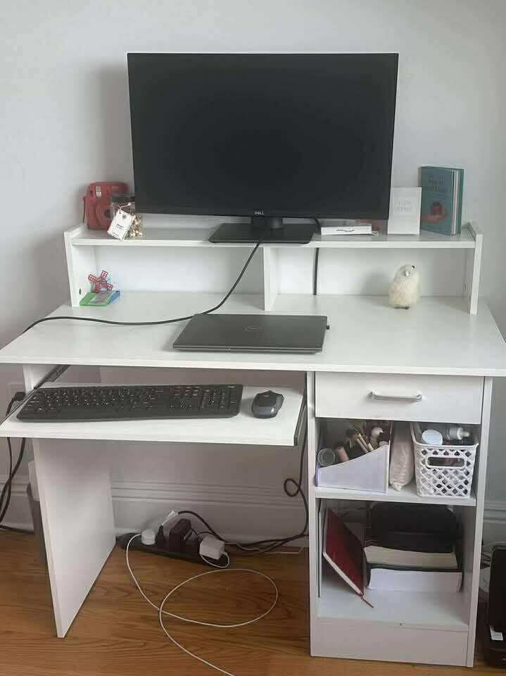 Desk (Used - Like New)